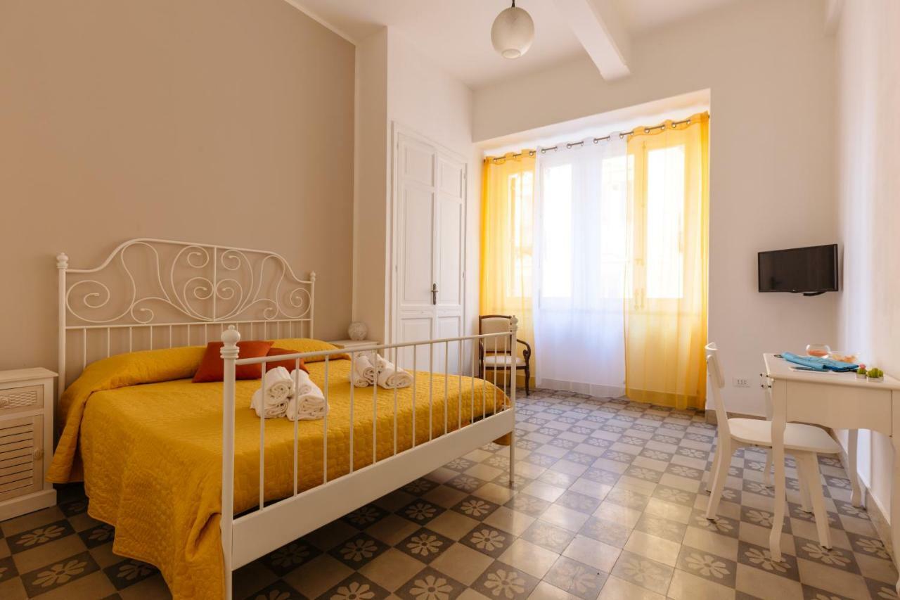 Il Tari Apartment Palermo Exterior foto